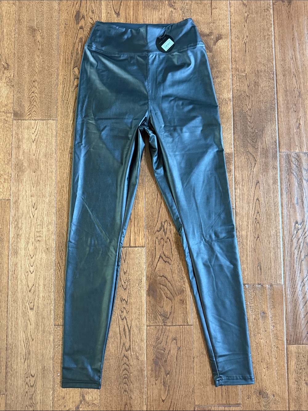 NWT Offline High-Rise Black Faux-Leather Full Length Leggings for Women Sz M